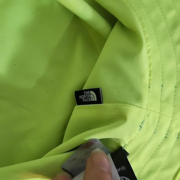 NWT Kids The North Face Bucket Hats! There Are Two Hats Available! - Picture 6 of 11